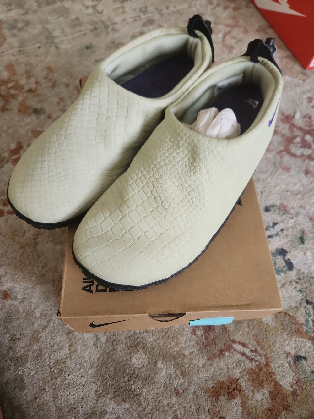Size 15 - Nike ACG Moc Premium Olive Aura Croc With Box - Picture 1 of 10